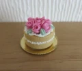Pink roses cake 