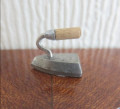 Flat iron - Sir Thomas Thumb