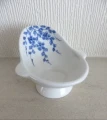Blue & white hipbath